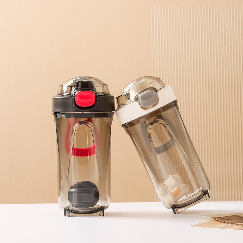 Agitatore di polvere proteica  - Protein Shaker Bottle recensione e prezzo